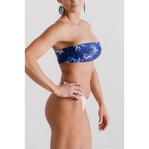 NWT XL, Bandeau Bikini Top in Blue Palm - Picture 3 of 12